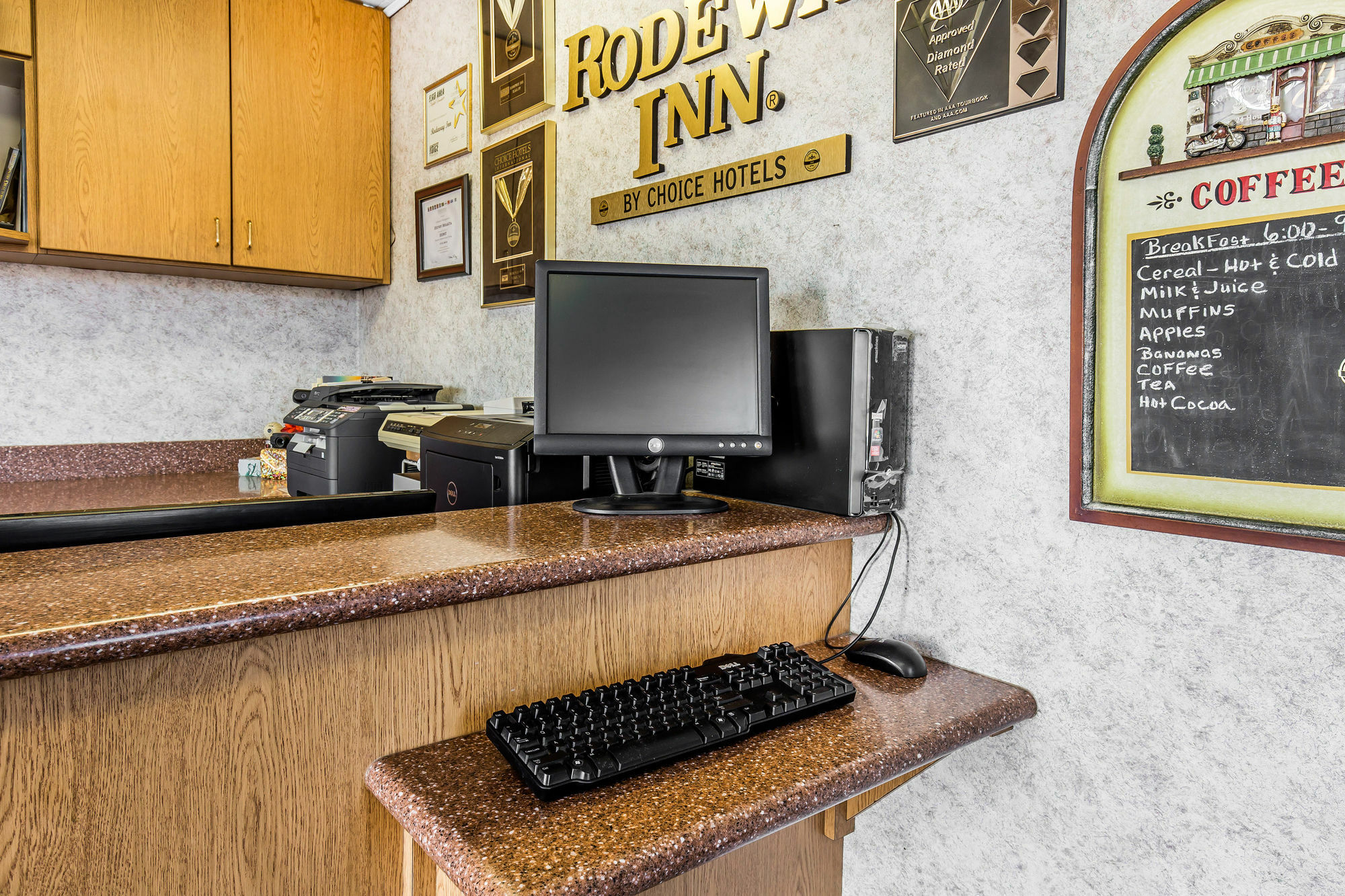 Rodeway Inn Elko Downtown Area Exterior photo